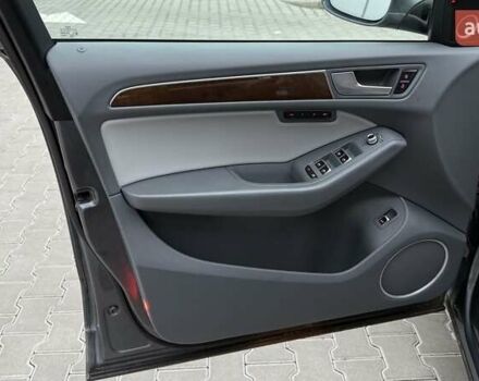 Серый Ауди Ку 5, объемом двигателя 1.98 л и пробегом 82 тыс. км за 18299 $, фото 17 на Automoto.ua