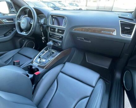 Сірий Ауді Ку 5, об'ємом двигуна 3 л та пробігом 71 тис. км за 10200 $, фото 9 на Automoto.ua