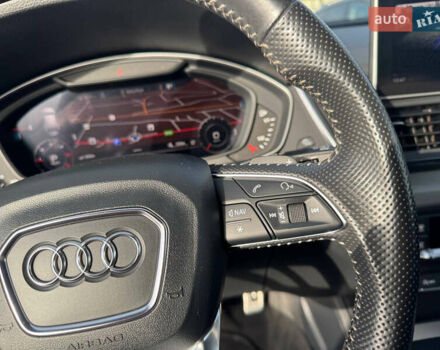 Серый Ауди Ку 5, объемом двигателя 2 л и пробегом 236 тыс. км за 30999 $, фото 65 на Automoto.ua