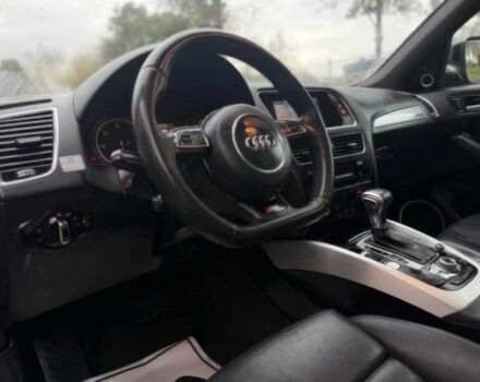 Сірий Ауді Ку 5, об'ємом двигуна 2 л та пробігом 70 тис. км за 8000 $, фото 5 на Automoto.ua