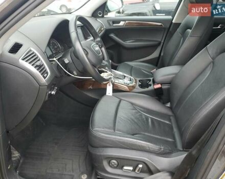 Сірий Ауді Ку 5, об'ємом двигуна 1.98 л та пробігом 112 тис. км за 3000 $, фото 6 на Automoto.ua