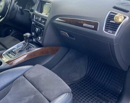 Серый Ауди Ку 5, объемом двигателя 1.97 л и пробегом 111 тыс. км за 27500 $, фото 7 на Automoto.ua