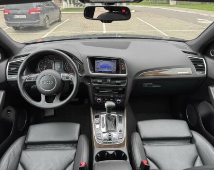 Сірий Ауді Ку 5, об'ємом двигуна 2 л та пробігом 139 тис. км за 16999 $, фото 17 на Automoto.ua
