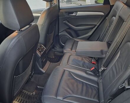 Сірий Ауді Ку 5, об'ємом двигуна 3 л та пробігом 150 тис. км за 22000 $, фото 4 на Automoto.ua