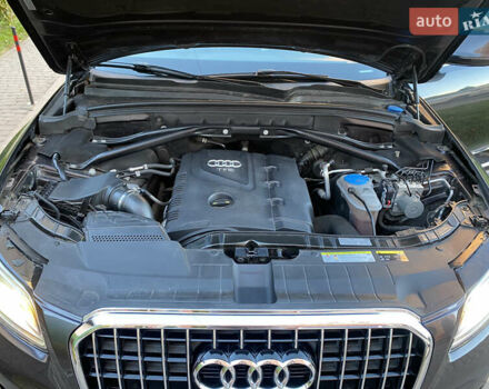 Серый Ауди Ку 5, объемом двигателя 2 л и пробегом 165 тыс. км за 15900 $, фото 56 на Automoto.ua