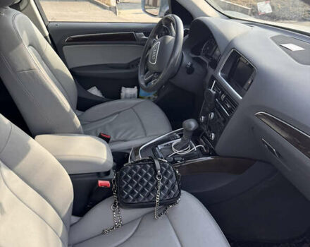 Серый Ауди Ку 5, объемом двигателя 2 л и пробегом 125 тыс. км за 18900 $, фото 3 на Automoto.ua