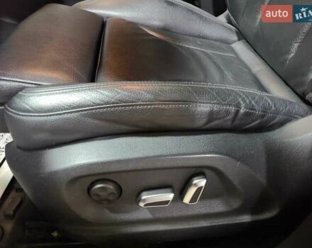 Серый Ауди Ку 5, объемом двигателя 1.98 л и пробегом 113 тыс. км за 3000 $, фото 28 на Automoto.ua