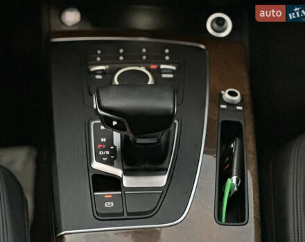 Серый Ауди Ку 5, объемом двигателя 1.98 л и пробегом 147 тыс. км за 20200 $, фото 22 на Automoto.ua