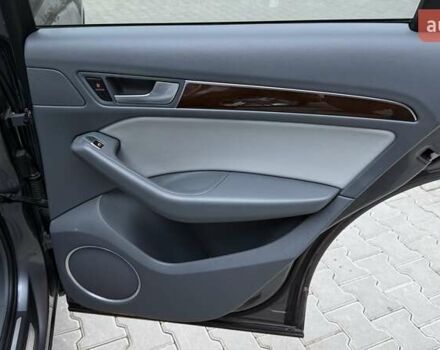 Серый Ауди Ку 5, объемом двигателя 1.98 л и пробегом 82 тыс. км за 18299 $, фото 31 на Automoto.ua