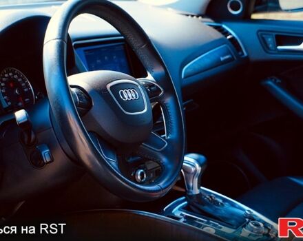 Сірий Ауді Ку 5, об'ємом двигуна 2 л та пробігом 170 тис. км за 16300 $, фото 4 на Automoto.ua