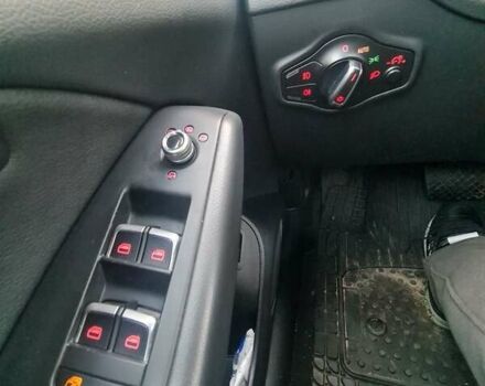 Серый Ауди Ку 5, объемом двигателя 1.98 л и пробегом 99 тыс. км за 18000 $, фото 15 на Automoto.ua