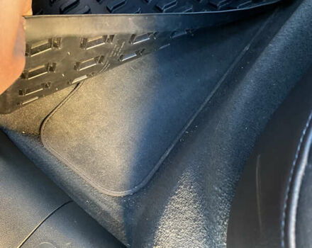 Серый Ауди Ку 5, объемом двигателя 2 л и пробегом 165 тыс. км за 15900 $, фото 29 на Automoto.ua