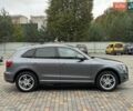 Сірий Ауді Ку 5, об'ємом двигуна 2 л та пробігом 139 тис. км за 16999 $, фото 11 на Automoto.ua