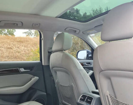 Сірий Ауді Ку 5, об'ємом двигуна 3 л та пробігом 162 тис. км за 17500 $, фото 13 на Automoto.ua