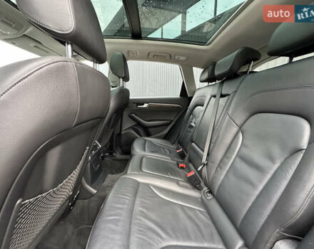 Серый Ауди Ку 5, объемом двигателя 2 л и пробегом 188 тыс. км за 15900 $, фото 56 на Automoto.ua