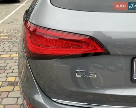 Сірий Ауді Ку 5, об'ємом двигуна 2 л та пробігом 139 тис. км за 16999 $, фото 69 на Automoto.ua