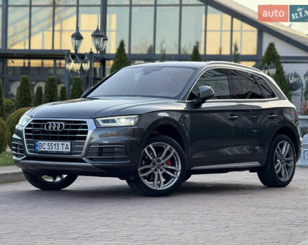 Серый Ауди Ку 5, объемом двигателя 1.97 л и пробегом 235 тыс. км за 32600 $, фото 33 на Automoto.ua