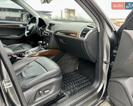 Сірий Ауді Ку 5, об'ємом двигуна 1.98 л та пробігом 160 тис. км за 15800 $, фото 20 на Automoto.ua