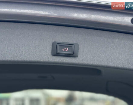 Серый Ауди Ку 5, объемом двигателя 2 л и пробегом 168 тыс. км за 15900 $, фото 58 на Automoto.ua