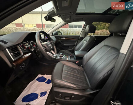 Серый Ауди Ку 5, объемом двигателя 1.98 л и пробегом 147 тыс. км за 20200 $, фото 14 на Automoto.ua