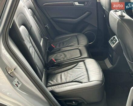 Серый Ауди Ку 5, объемом двигателя 2 л и пробегом 163 тыс. км за 18490 $, фото 19 на Automoto.ua