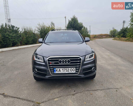 Сірий Ауді Ку 5, об'ємом двигуна 3 л та пробігом 162 тис. км за 17500 $, фото 1 на Automoto.ua