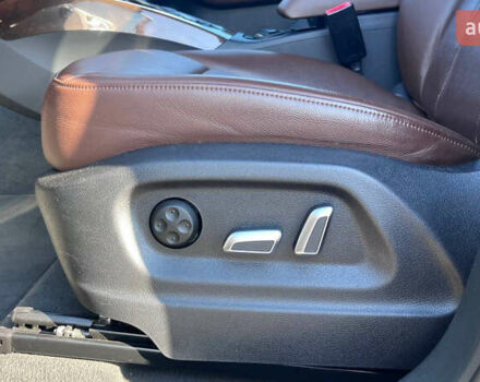 Сірий Ауді Ку 5, об'ємом двигуна 3 л та пробігом 139 тис. км за 23000 $, фото 16 на Automoto.ua