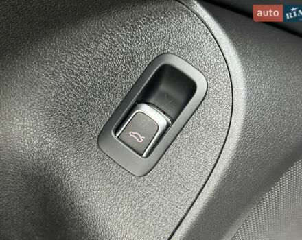 Серый Ауди Ку 5, объемом двигателя 2 л и пробегом 188 тыс. км за 15900 $, фото 46 на Automoto.ua