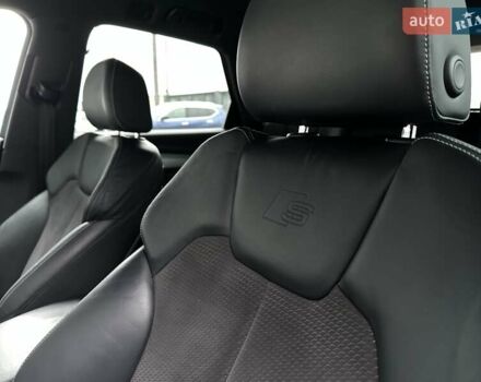 Серый Ауди Ку 5, объемом двигателя 1.97 л и пробегом 165 тыс. км за 34500 $, фото 29 на Automoto.ua