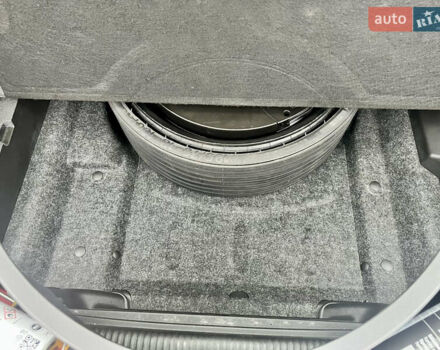 Серый Ауди Ку 5, объемом двигателя 1.98 л и пробегом 277 тыс. км за 15500 $, фото 23 на Automoto.ua