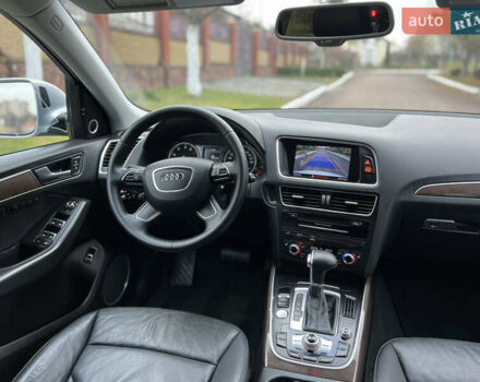 Сірий Ауді Ку 5, об'ємом двигуна 2 л та пробігом 128 тис. км за 15250 $, фото 18 на Automoto.ua