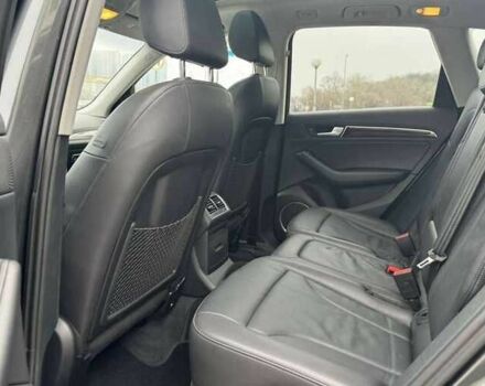 Сірий Ауді Ку 5, об'ємом двигуна 2 л та пробігом 162 тис. км за 11500 $, фото 14 на Automoto.ua