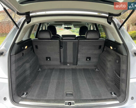 Серый Ауди Ку 5, объемом двигателя 2 л и пробегом 151 тыс. км за 14800 $, фото 18 на Automoto.ua