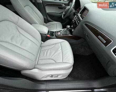 Серый Ауди Ку 5, объемом двигателя 2 л и пробегом 168 тыс. км за 15900 $, фото 70 на Automoto.ua