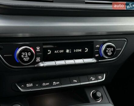 Серый Ауди Ку 5, объемом двигателя 1.97 л и пробегом 165 тыс. км за 34500 $, фото 54 на Automoto.ua