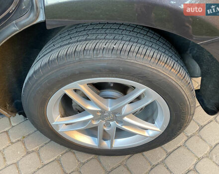 Серый Ауди Ку 5, объемом двигателя 2 л и пробегом 165 тыс. км за 15900 $, фото 33 на Automoto.ua