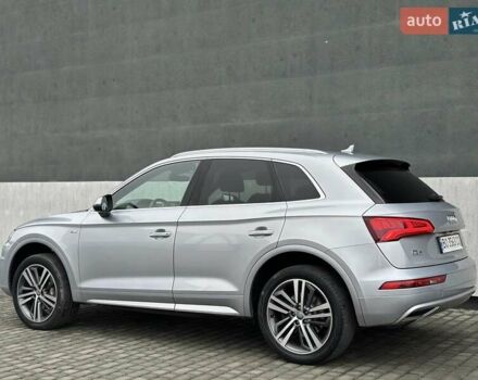 Серый Ауди Ку 5, объемом двигателя 1.97 л и пробегом 165 тыс. км за 34500 $, фото 17 на Automoto.ua