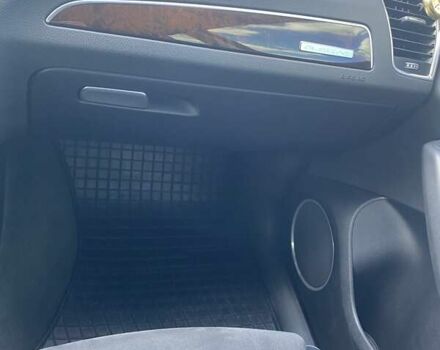 Серый Ауди Ку 5, объемом двигателя 1.97 л и пробегом 111 тыс. км за 27500 $, фото 12 на Automoto.ua