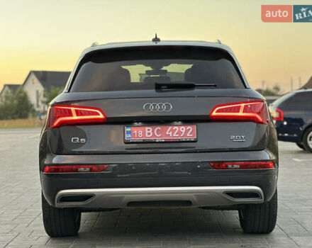 Серый Ауди Ку 5, объемом двигателя 1.98 л и пробегом 147 тыс. км за 20200 $, фото 9 на Automoto.ua