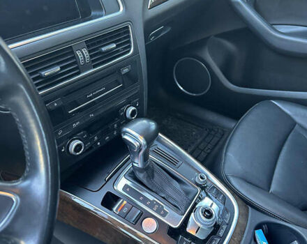 Серый Ауди Ку 5, объемом двигателя 1.98 л и пробегом 99 тыс. км за 18000 $, фото 8 на Automoto.ua