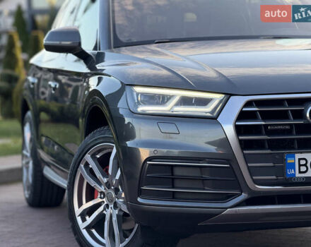 Серый Ауди Ку 5, объемом двигателя 1.97 л и пробегом 235 тыс. км за 32600 $, фото 27 на Automoto.ua