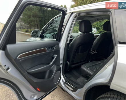 Сірий Ауді Ку 5, об'ємом двигуна 2 л та пробігом 151 тис. км за 14699 $, фото 64 на Automoto.ua