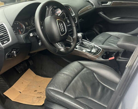 Серый Ауди Ку 5, объемом двигателя 0 л и пробегом 151 тыс. км за 13500 $, фото 6 на Automoto.ua