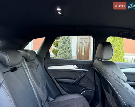 Серый Ауди Ку 5, объемом двигателя 1.97 л и пробегом 235 тыс. км за 32600 $, фото 73 на Automoto.ua