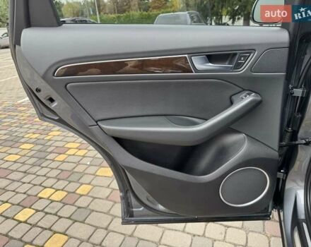 Сірий Ауді Ку 5, об'ємом двигуна 2 л та пробігом 139 тис. км за 16999 $, фото 45 на Automoto.ua