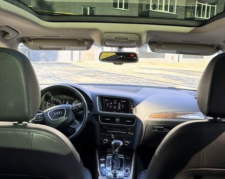 Серый Ауди Ку 5, объемом двигателя 2 л и пробегом 180 тыс. км за 17800 $, фото 6 на Automoto.ua