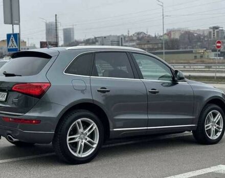 Сірий Ауді Ку 5, об'ємом двигуна 2 л та пробігом 162 тис. км за 11500 $, фото 4 на Automoto.ua