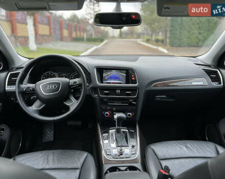 Сірий Ауді Ку 5, об'ємом двигуна 2 л та пробігом 128 тис. км за 15250 $, фото 4 на Automoto.ua