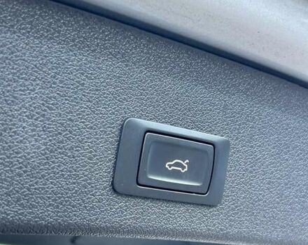 Серый Ауди Ку 5, объемом двигателя 2 л и пробегом 227 тыс. км за 17100 $, фото 16 на Automoto.ua