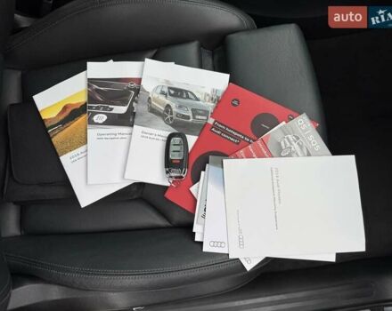 Сірий Ауді Ку 5, об'ємом двигуна 2 л та пробігом 139 тис. км за 16999 $, фото 24 на Automoto.ua